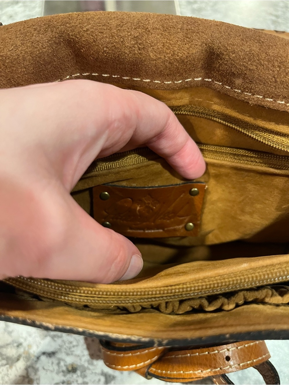 Patricia Nash Hand-Tooled Tan Leather Crossbody Bag EUC - Picture 14 of 16